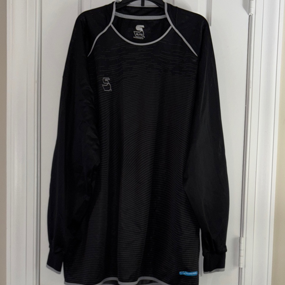 Sondico Soccer ⚽️ Black Long Sleeve Men's Shirt